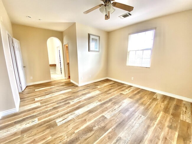 Photo - 31143 Black Maple Dr