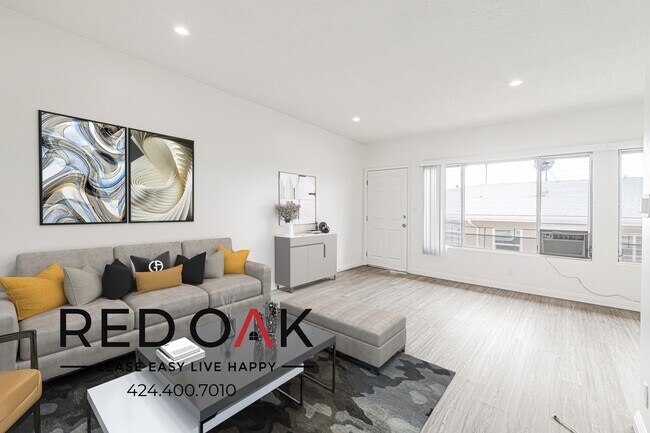 Photo - 1051 N Ogden Dr Unit 7