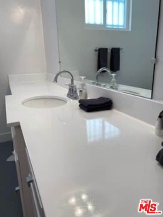 Photo - 2609 Ocean Front Walk