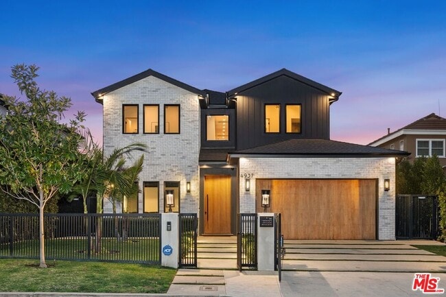 Photo - 4937 Rubio Ave