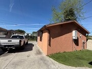 Photo - 227 E 84th St