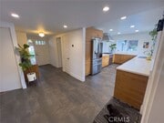 Photo - 462 Crestvale Dr