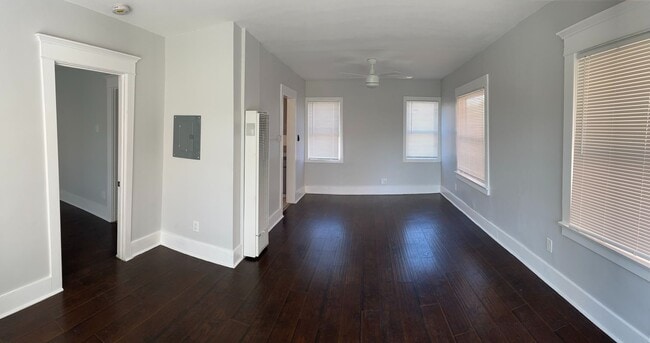 Photo - 219 W 7th St Unit 724