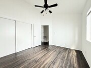 Photo - 1343 W 36th St Unit 3
