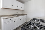 2BR, 1BA - 806SF - Kitchen - Glen Forest Apartments