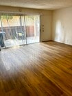 Photo - Villa Valencia Apartments