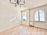 Photo - 300 N Bonnie Brae St Unit 103