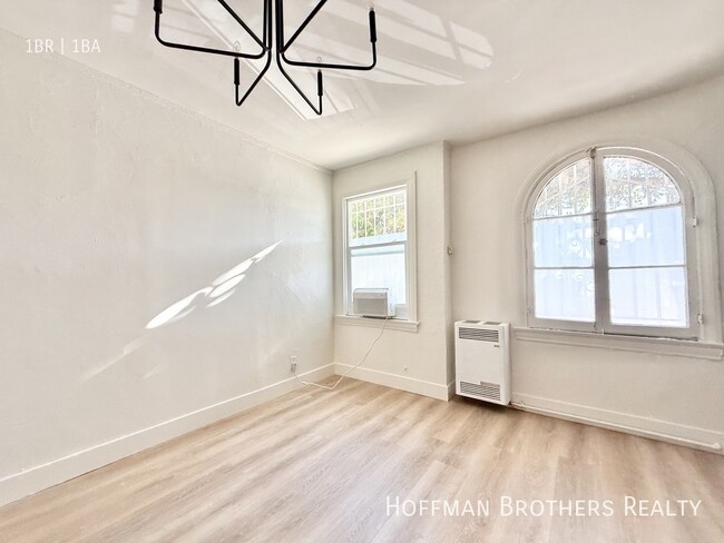 Photo - 300 N Bonnie Brae St Unit 103