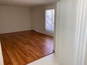Photo - 1009 N Hayworth Ave