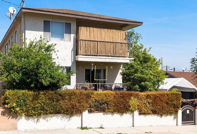 Building Photo - LA 789 - Rudolph Unit # 4