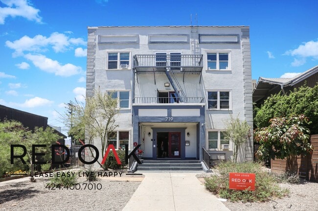 Photo - 719 Heliotrope Dr Unit 203