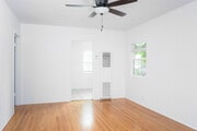 Photo - 2900 Exposition Blvd Apartments Unit B