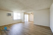 Photo - 5452 Corteen Pl Unit 25