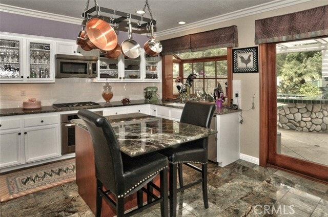 Photo - 1363 Canterbury Ln