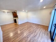 Photo - 3601 Keystone Av Unit 1