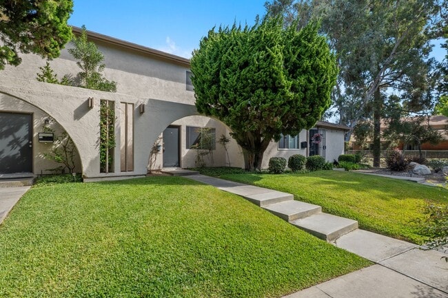 Photo - Beautiful UTC Townhome with Private Patio,...