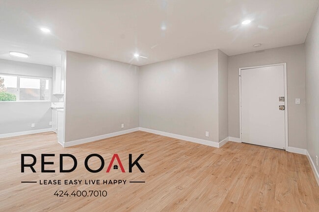 Photo - 1909 Buckingham Rd Unit 14