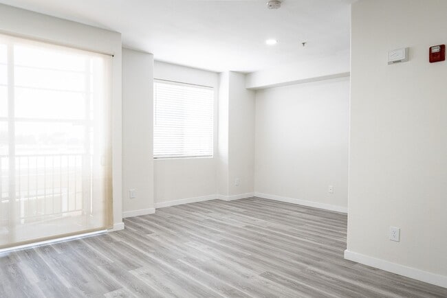 Photo - 2820 Sawtelle Blvd