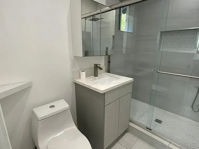 Photo - 6546 Bobbyboyar Ave