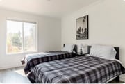 Photo - 16423 Barneston St House