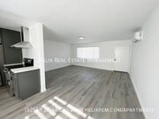 Photo - 1313 Huntington Dr Apartment Unit 4