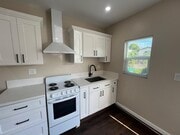 Photo - 3456 Madison St