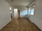 Photo - 1521 E Canfield Ln Unit 17