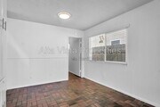 Photo - 325 Rosemont St