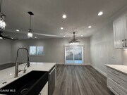 Photo - 3838 Balmont St