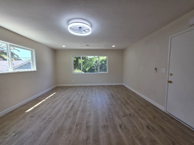 Photo - 24542 San Marcos Dr Unit Back