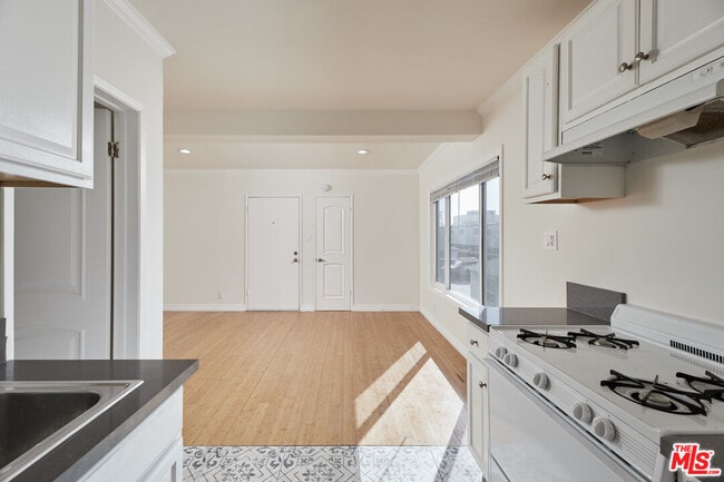 Photo - 2636 Kansas Ave Unit 8A