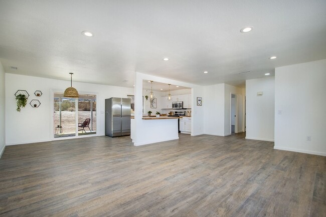 Photo - 3 Bedroom, remodeled home in the heart of Joshua Tree