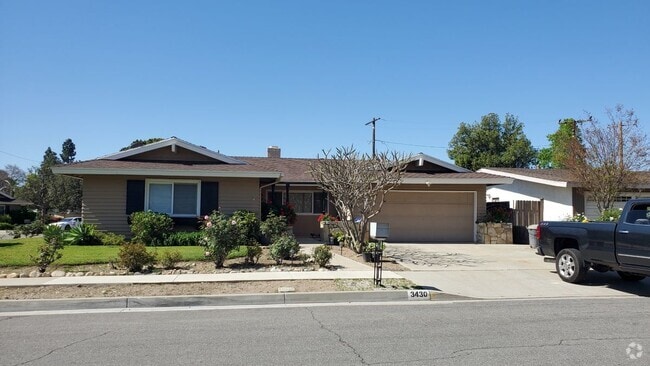 Building Photo - 3430 Markwood St Rental
