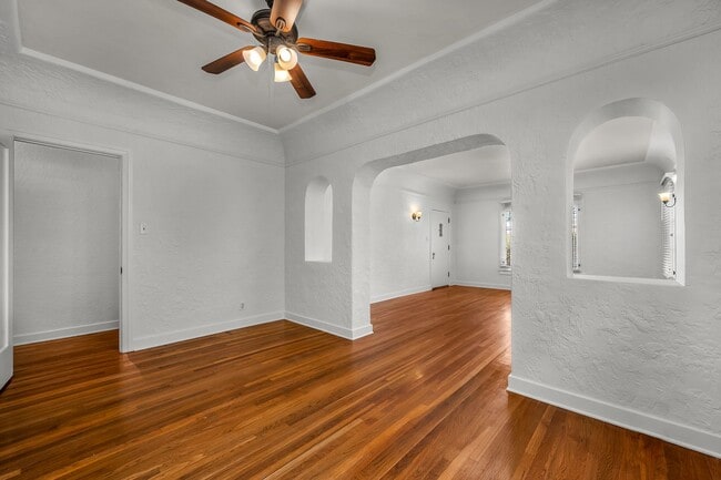 Photo - Large 2 bedroom unit Unit 1115