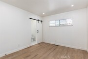 Photo - 247 E Laurel Ave Townhome