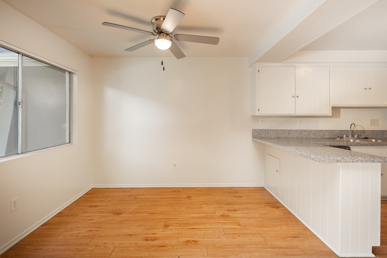 3D Tour - Lakewood Village