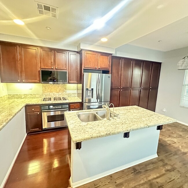 Photo - 2649 Villas Way