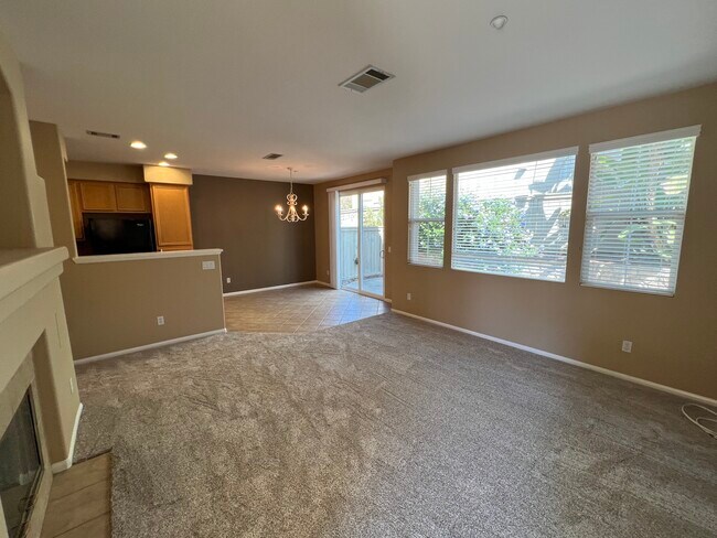 Photo - 1617 Hope St