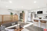 Photo - 22305 Gilmore St
