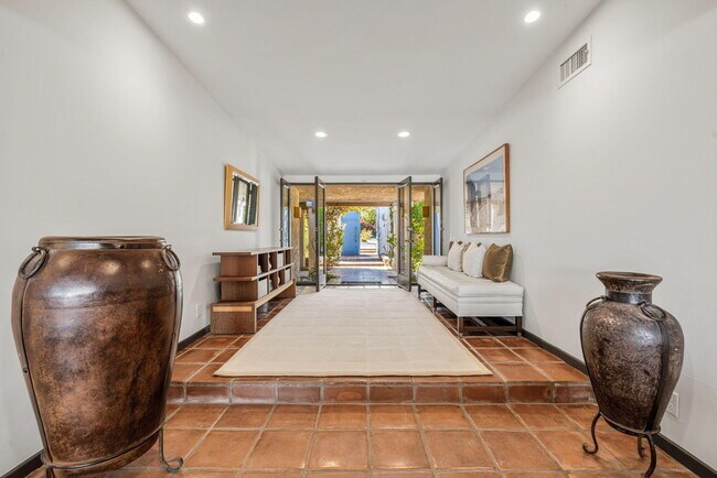 Photo - 46310 Shadow Mountain Dr