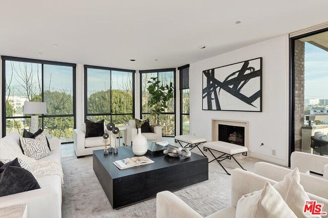 Photo - 300 N Swall Dr Unit 307