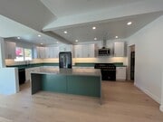 Photo - 18371 Lahey St