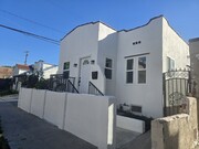 Photo - 7216 Waring Ave