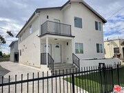 Photo - 708 W 50th St Condo