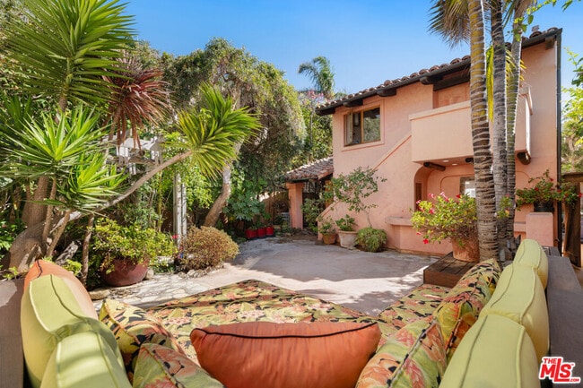 Photo - 23351 Malibu Colony Rd
