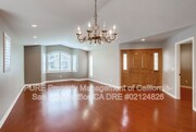 Photo - 18336 Lincolnshire St House