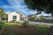Photo - 736 N Wilton Pl House
