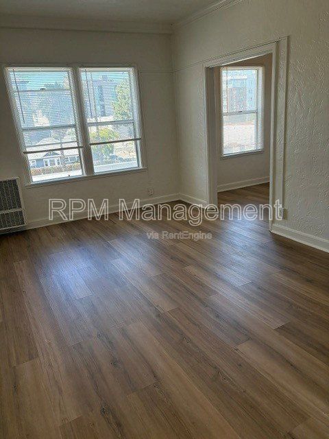 Building Photo - 1523 N McCadden Pl Unit 405