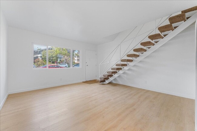 Building Photo - 3528 2nd St Unit 04