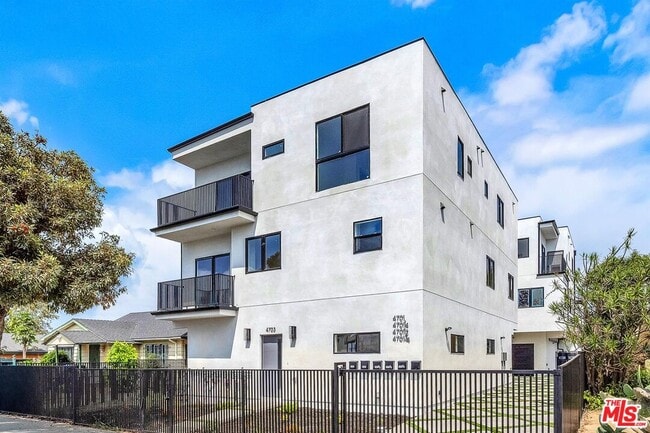 Photo - 4073 Saturn St Townhome